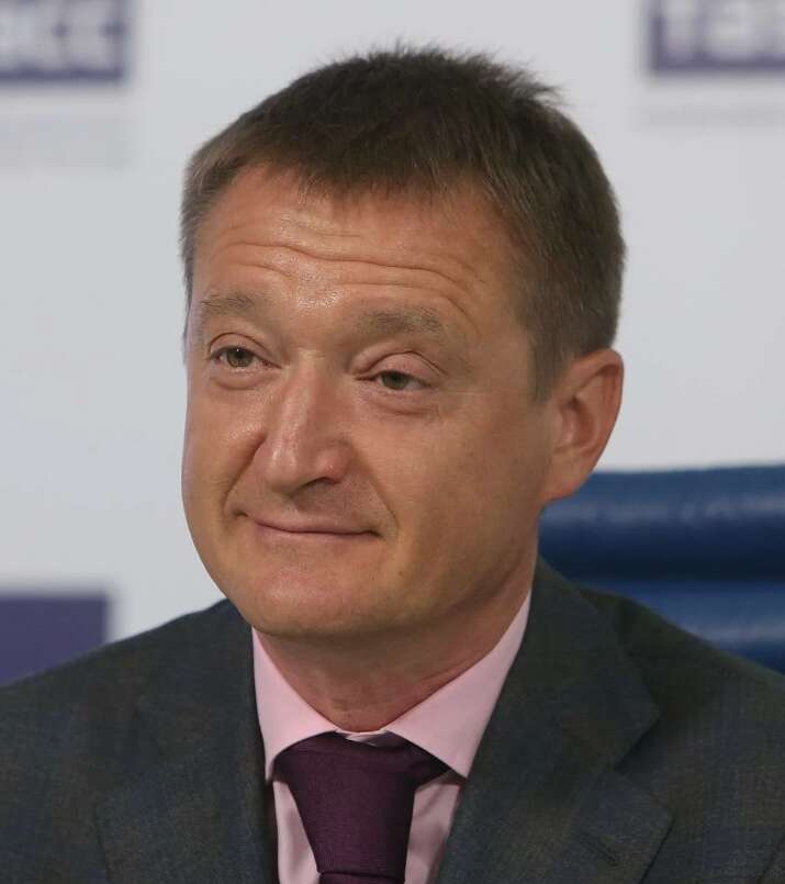 Сопроненко, &laquo;Эдюсон&raquo;, СДМ-Банк: есть ли у &laquo;Просвещения&raquo; дело до учебников?